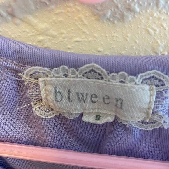 Btween Girl’s Lavender Cold-Shoulder Short Sleeve Lace Lined Top Girl's Size 8 - Picture 4 of 4